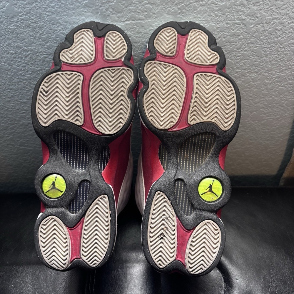 Jordan 13 Retro Atmosphere Grey Red White Youth Sneakers Size 5Y Kids Shoes - Picture 5 of 8
